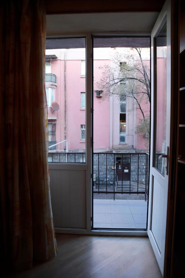 Apartament Am Studio Erywań Zewnętrze zdjęcie